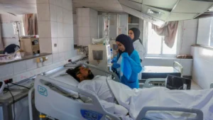 İsrail Güney Lübnan'ı Vurmaya Devam Ediyor: Hizbullah ile Kısmi Ateşkes Pamuk İpliğine Bağlı