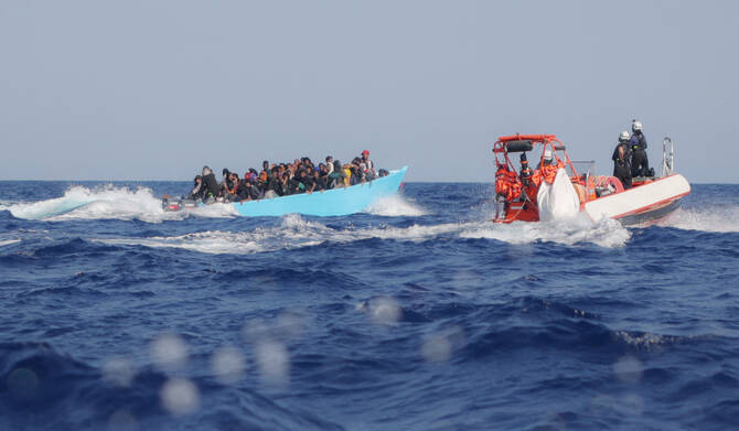 Libya Açıklarında Göçmen Teknesi Battı: 51 Kişi Ölü veya Kayıp