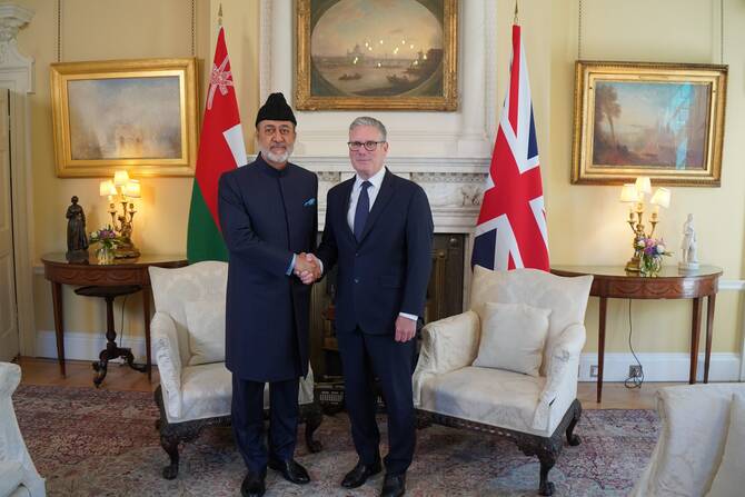 Umman Sultanı ve İngiltere Başbakanı'ndan Londra'da Kritik Zirve: Körfez'de Seyrüsefer Güvenliği ve İran Masada