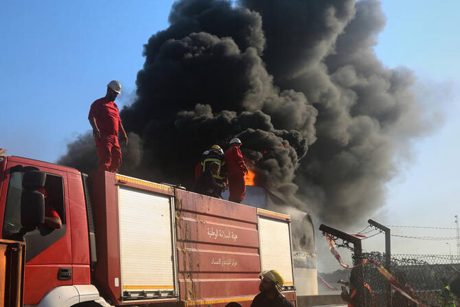 Batı Libya'da İHA Saldırısı Elektrik Trafosunu Vurdu: Bölge Karanlığa Gömüldü