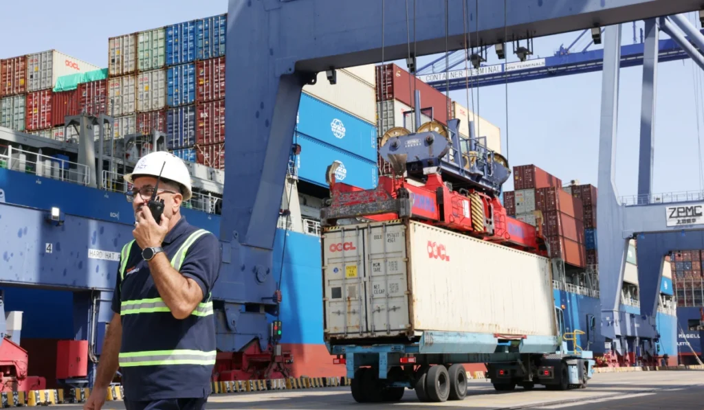 Hürmüz Boğazı'ndaki Kriz, Ürdün'ün Akabe Limanı'na Yaradı: Transit Yük Hacminde Büyük Artış