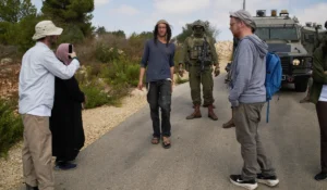 İsrailli Yerleşimcilerden Filistinlilere Çifte Saldırı: Beytüllahim'de Düğün Konvoyunu, Nablus'ta Çiftçileri Hedef Aldılar